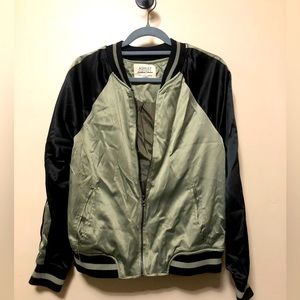 ASHLEY by 26 international downtown collection size L GREEN AND BLACK LEATHER